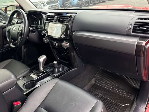 Used 2024 Toyota 4Runner TRD Off-Road Premium w/ Moonroof Package image 18