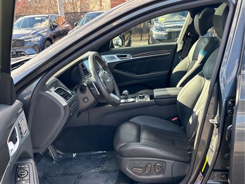 Used 2019 Genesis G80 3.3T Sport image 9