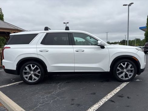 Used 2022 Hyundai Palisade SEL w/ Premium Package FWD image 5