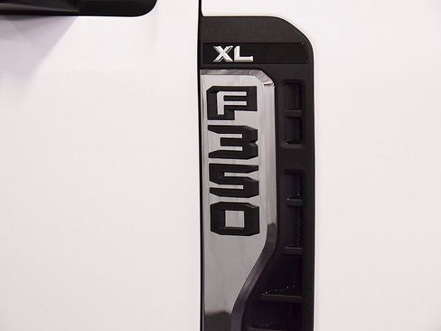 New 2026 Ford F350 XL w/ XL Driver Assist Package image 12