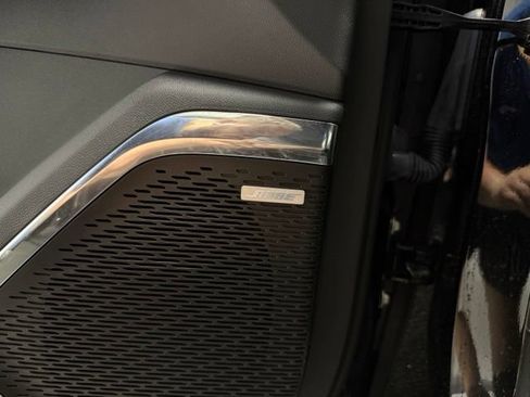 Used 2026 Chevrolet Traverse High Country w/ LPO, Floor Liner Package AWD/4WD image 15