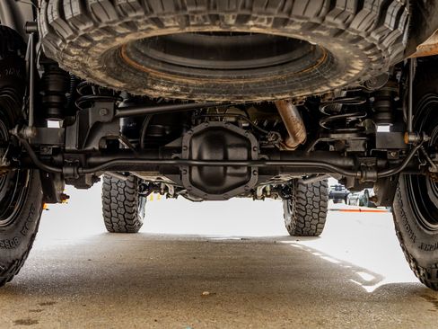 Used 2022 Jeep Gladiator Rubicon w/ LED Lighting Group image 15