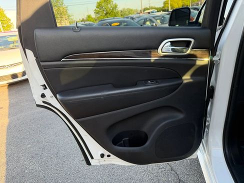 Used 2016 Jeep Grand Cherokee High Altitude image 22
