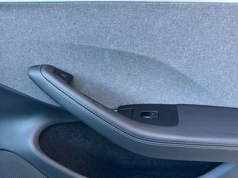 Used 2024 Tesla Model 3 Standard Range RWD image 21