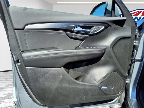 Certified 2025 Buick Envision Preferred AWD/4WD image 11