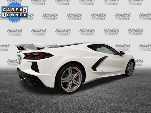 Used 2026 Chevrolet Corvette Stingray Preferred Cpe w/ Z51 Performance Package RWD image 11