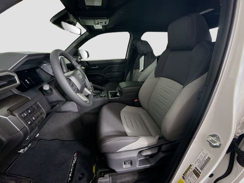 New 2025 Toyota Tacoma TRD Sport image 13