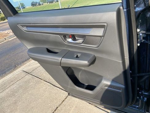 Used 2024 Honda CR-V LX image 48