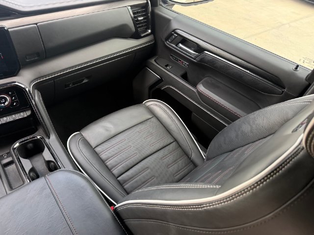 Used 2024 GMC Sierra 1500 AT4X AWD/4WD image 25