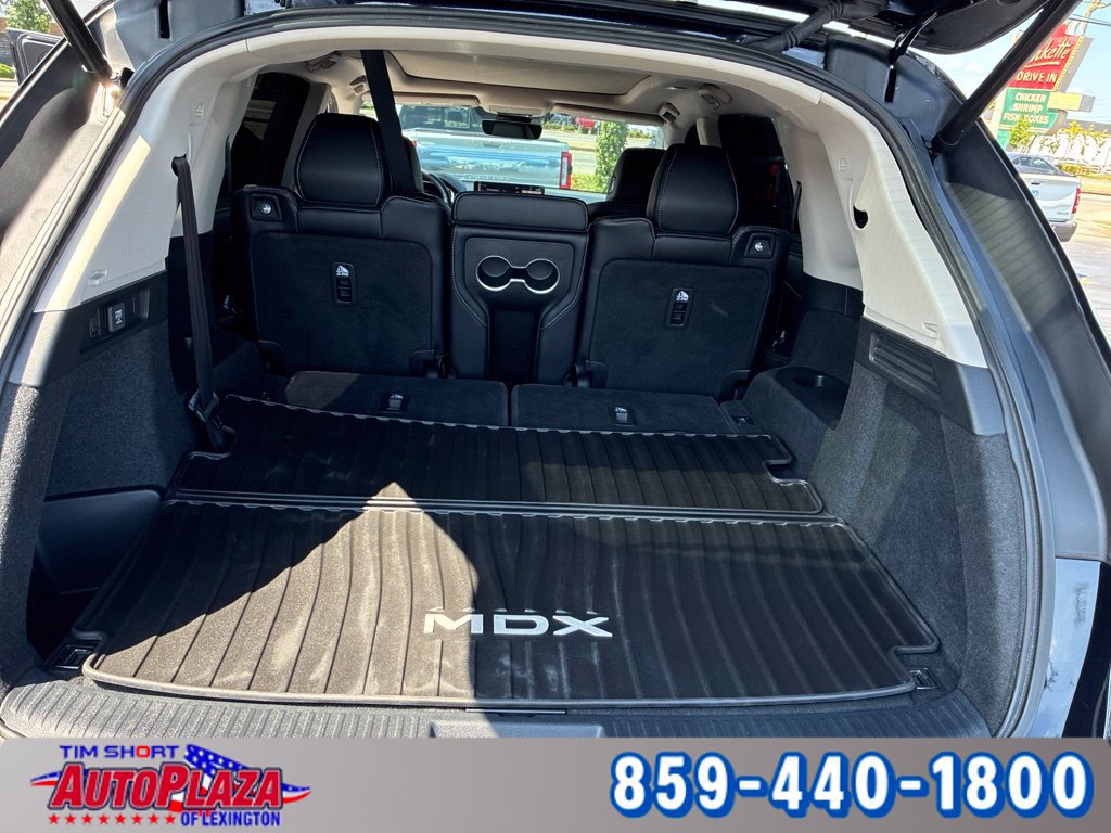 Used 2024 Acura MDX w/ Technology Package FWD image 17