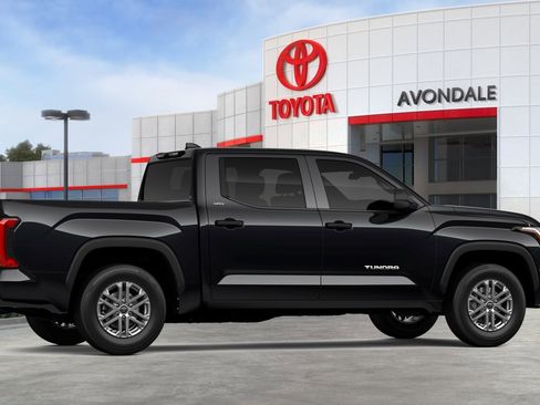 New 2026 Toyota Tundra SR5 AWD/4WD image 11