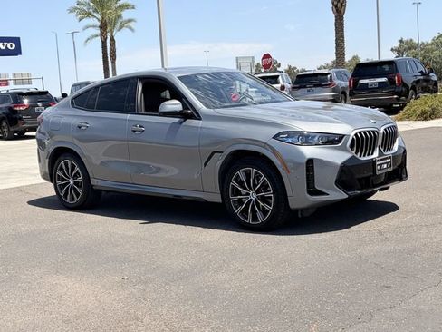 Used 2026 BMW X6 xDrive40i AWD/4WD image 4