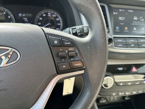 Used 2018 Hyundai Tucson SEL image 11