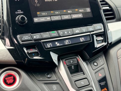 Used 2021 Honda Odyssey EX-L image 16