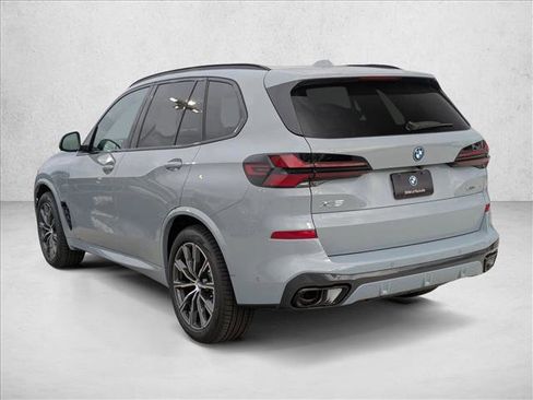 New 2026 BMW X5 xDrive50e w/ M Sport Package image 9