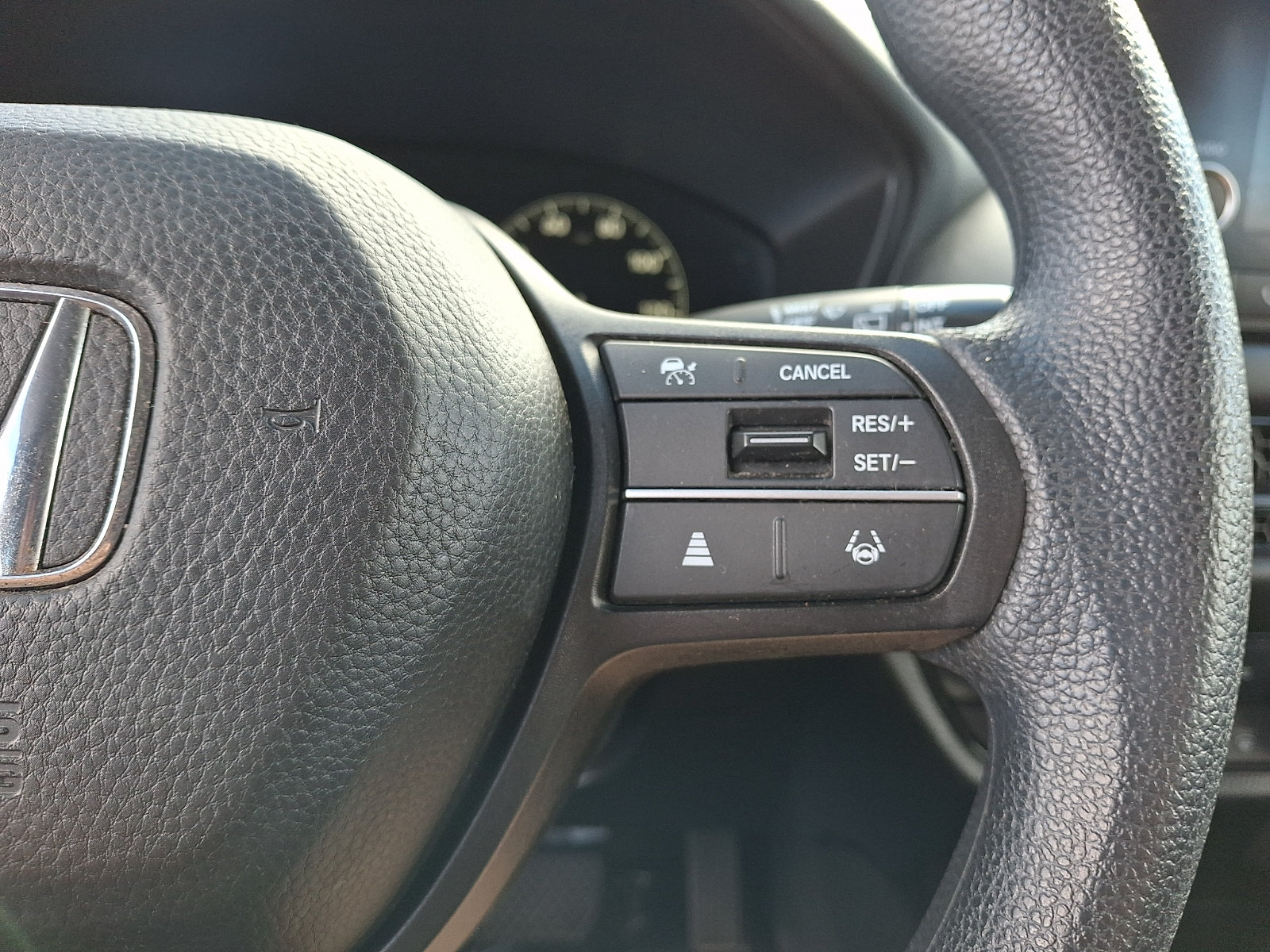 Used 2024 Honda HR-V LX image 22