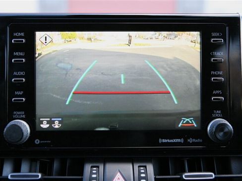 Used 2019 Toyota RAV4 Limited w/ Carpet Mat Package image 27