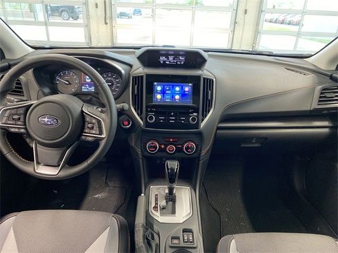 Used 2023 Subaru Crosstrek 2.0i Premium image 2