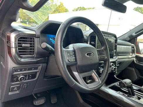 Used 2023 Ford F150 Lariat w/ Equipment Group 502A High image 8