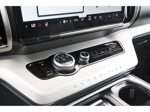 Certified 2025 Ford Expedition Max Active AWD/4WD image 24