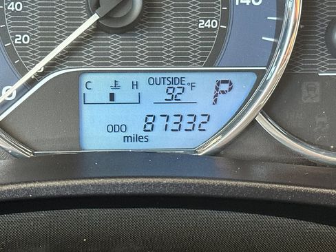 Used 2016 Toyota Corolla L FWD image 22