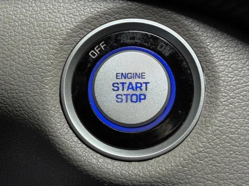 Used 2019 Hyundai Tucson Value FWD image 29