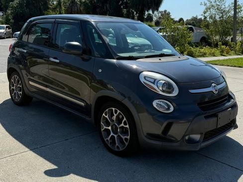 Used 2014 FIAT 500L Trekking w/ Popular Equipment Group FWD image 5