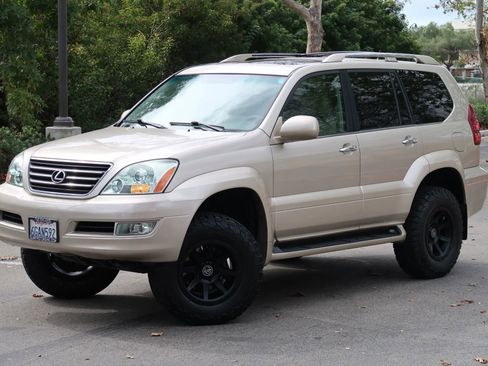 Used 2009 Lexus GX 470 image 2