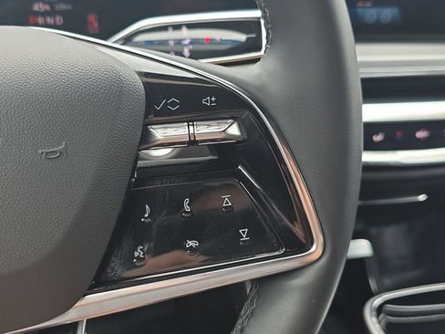 Certified 2024 Cadillac Lyriq Sport AWD/4WD image 18