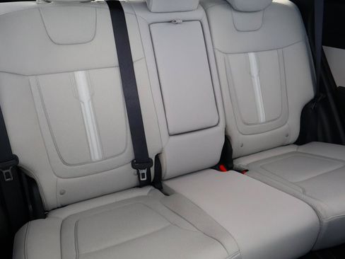 Used 2026 Hyundai Tucson SEL FWD image 18