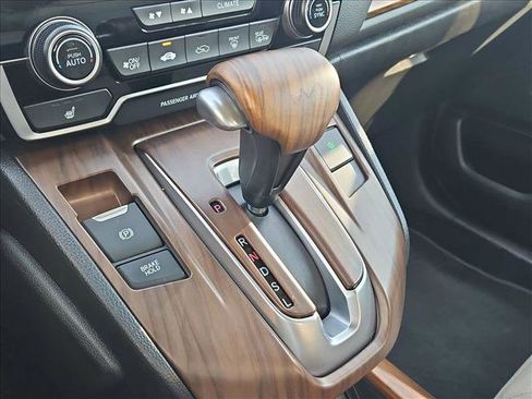 Used 2019 Honda CR-V Touring image 12