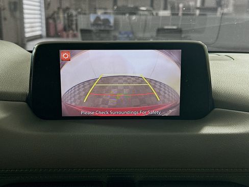 Used 2017 MAZDA CX-5 Touring w/ Preferred Equipment Package image 21