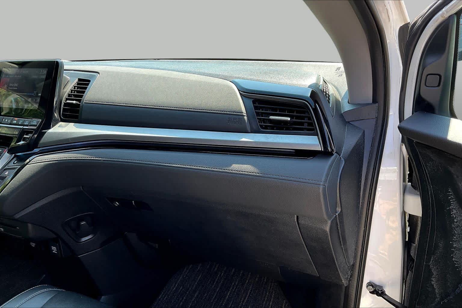Used 2023 Honda Odyssey Touring image 19