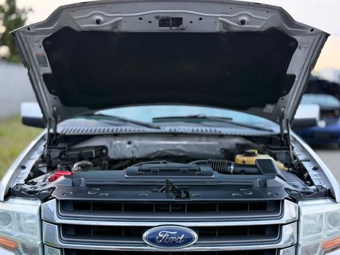 Used 2017 Ford Expedition Limited AWD/4WD image 29