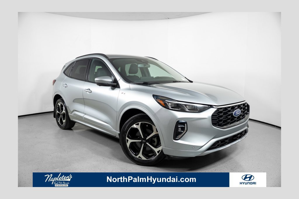 Used 2023 Ford Escape ST-Line Elite AWD/4WD image 1