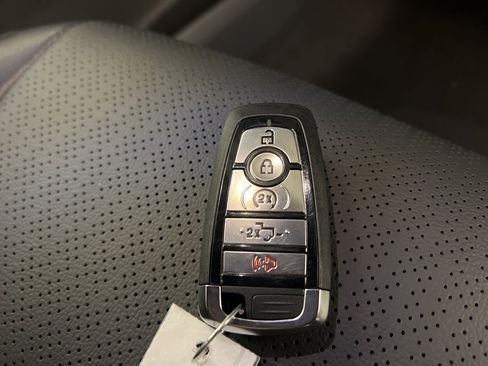 New 2025 Ford F150 Lariat w/ Equipment Group 501A Mid image 40