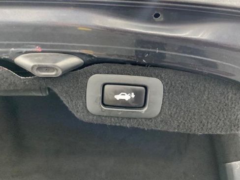 Used 2008 Lexus LS 460 L RWD image 38