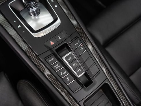 Used 2015 Porsche 911 Turbo S AWD/4WD image 92