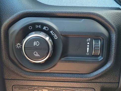 New 2026 Jeep Gladiator Sport AWD/4WD image 24