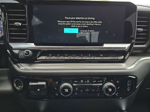 New 2025 Chevrolet Silverado 2500 High Country w/ Technology Package AWD/4WD image 25