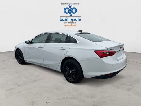 Used 2024 Chevrolet Malibu LS w/ Driver Confidence Package image 4