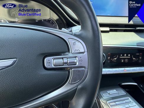 Used 2023 Genesis GV70 2.5T w/ Advanced Package AWD/4WD image 22