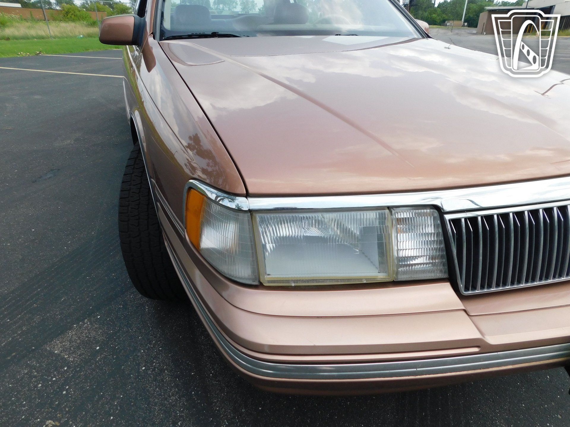 Used 1992 Lincoln Continental Executive FWD image 38