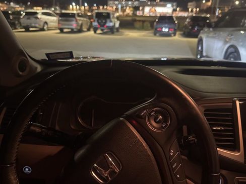 Used 2016 Honda Pilot EX-L image 4