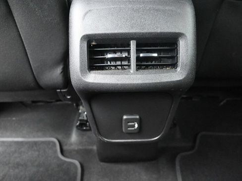 Used 2019 Chevrolet Equinox LT FWD image 14