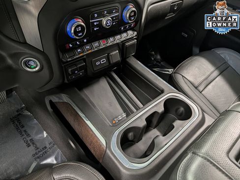 Used 2022 GMC Sierra 1500 Denali w/ Denali Premium Package AWD/4WD image 15
