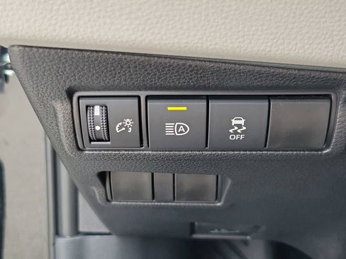 New 2026 Toyota Corolla Cross LE FWD image 29