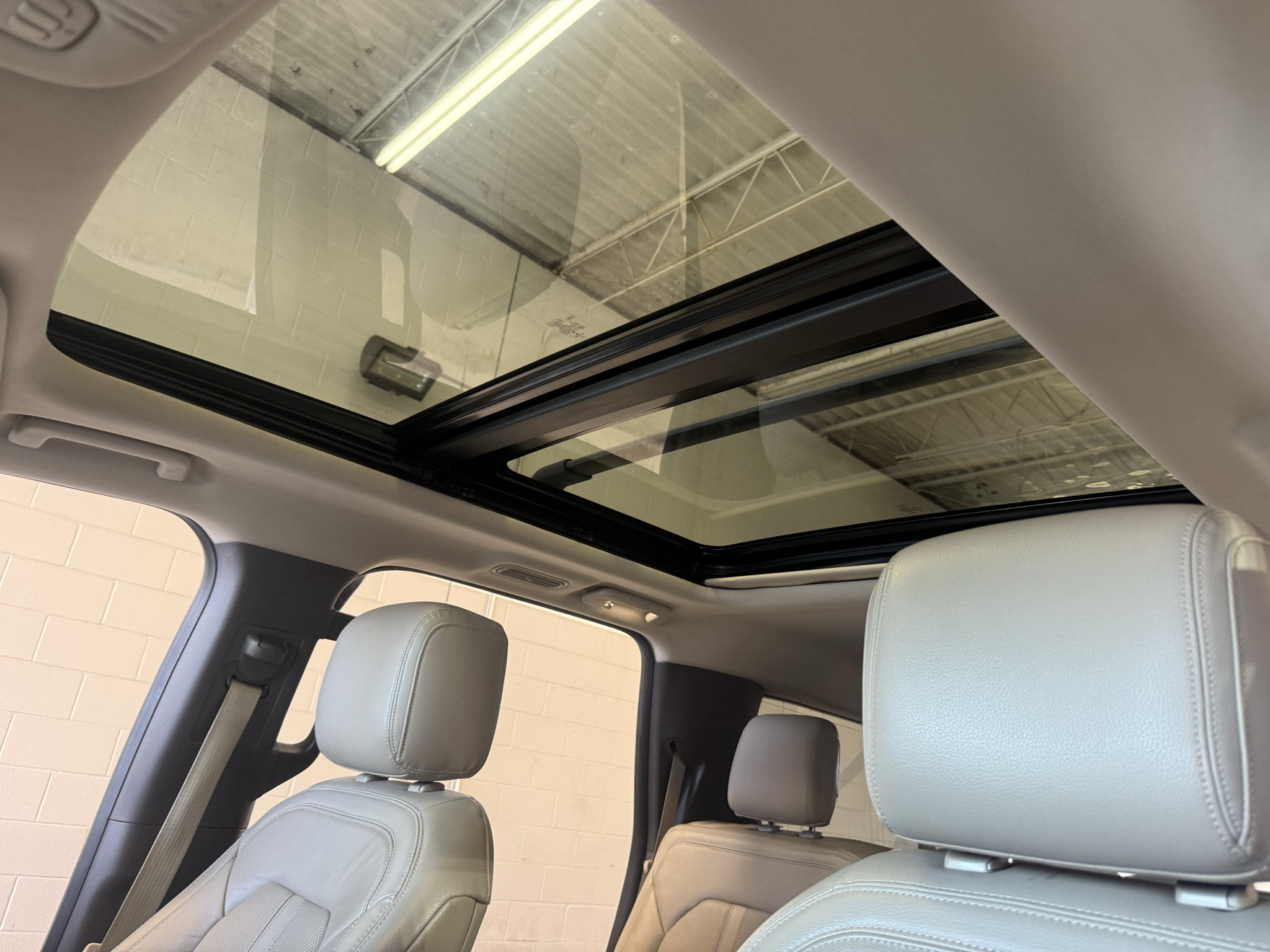 Used 2019 Ford Expedition Max Limited w/ Special Edition Package AWD/4WD image 24