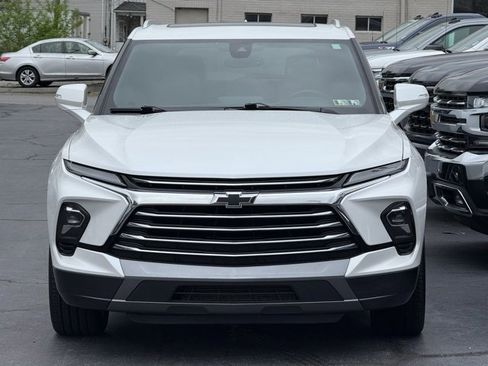 Used 2023 Chevrolet Blazer Premier w/ Enhanced Convenience Package image 2
