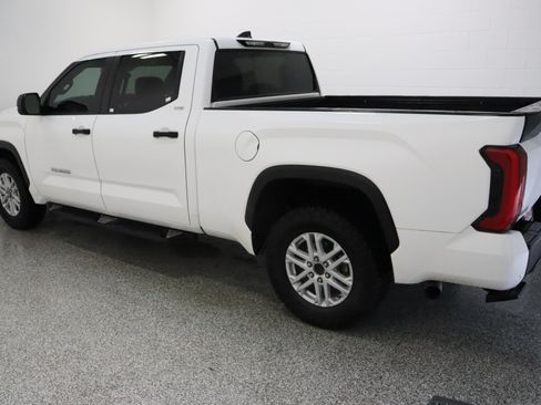 Used 2025 Toyota Tundra SR5 AWD/4WD image 9